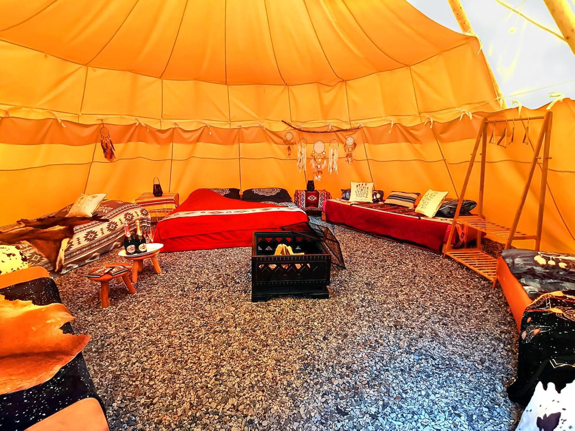 Teepee Camp Lounky Hotel Chodouny Buitenkant foto